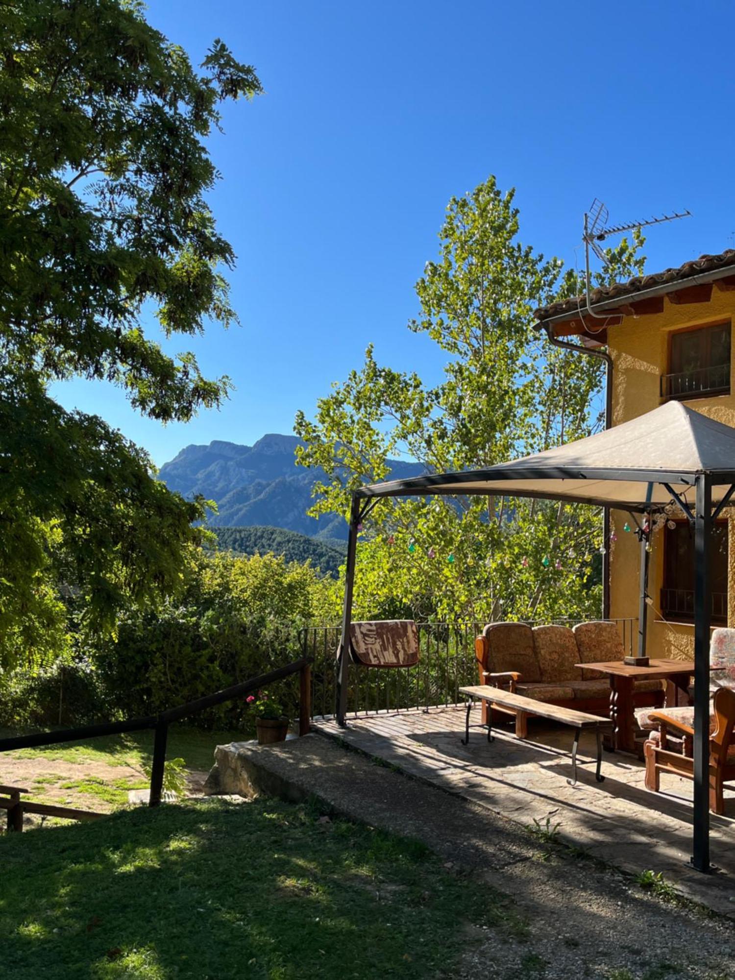 Alberg Rural Torre Del Baro Сан-Льоренс-де-Моруньс Экстерьер фото